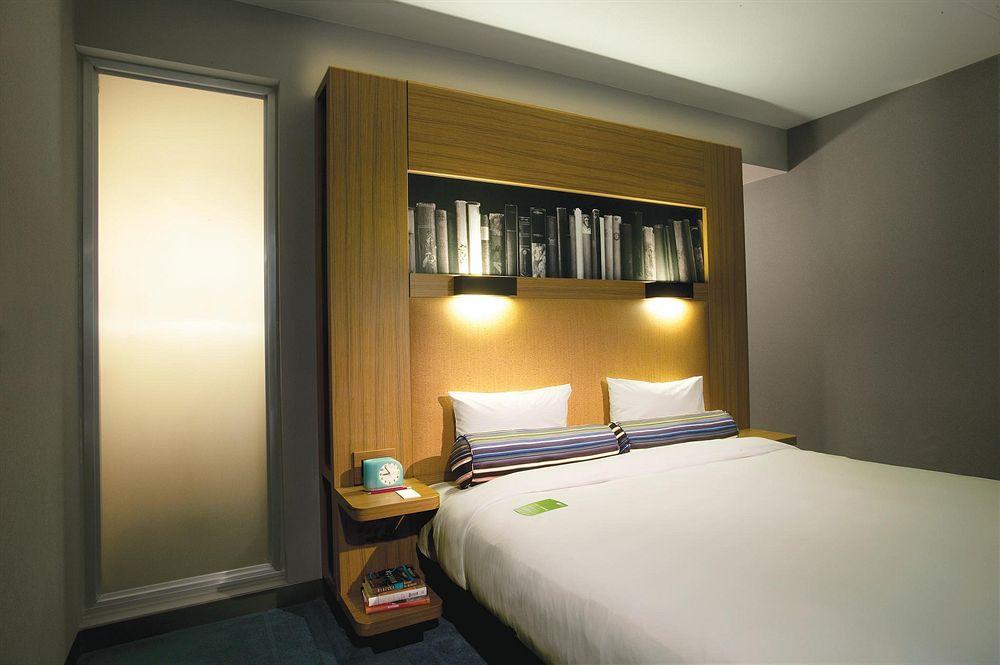 Aloft Tempe Hotel Exterior photo