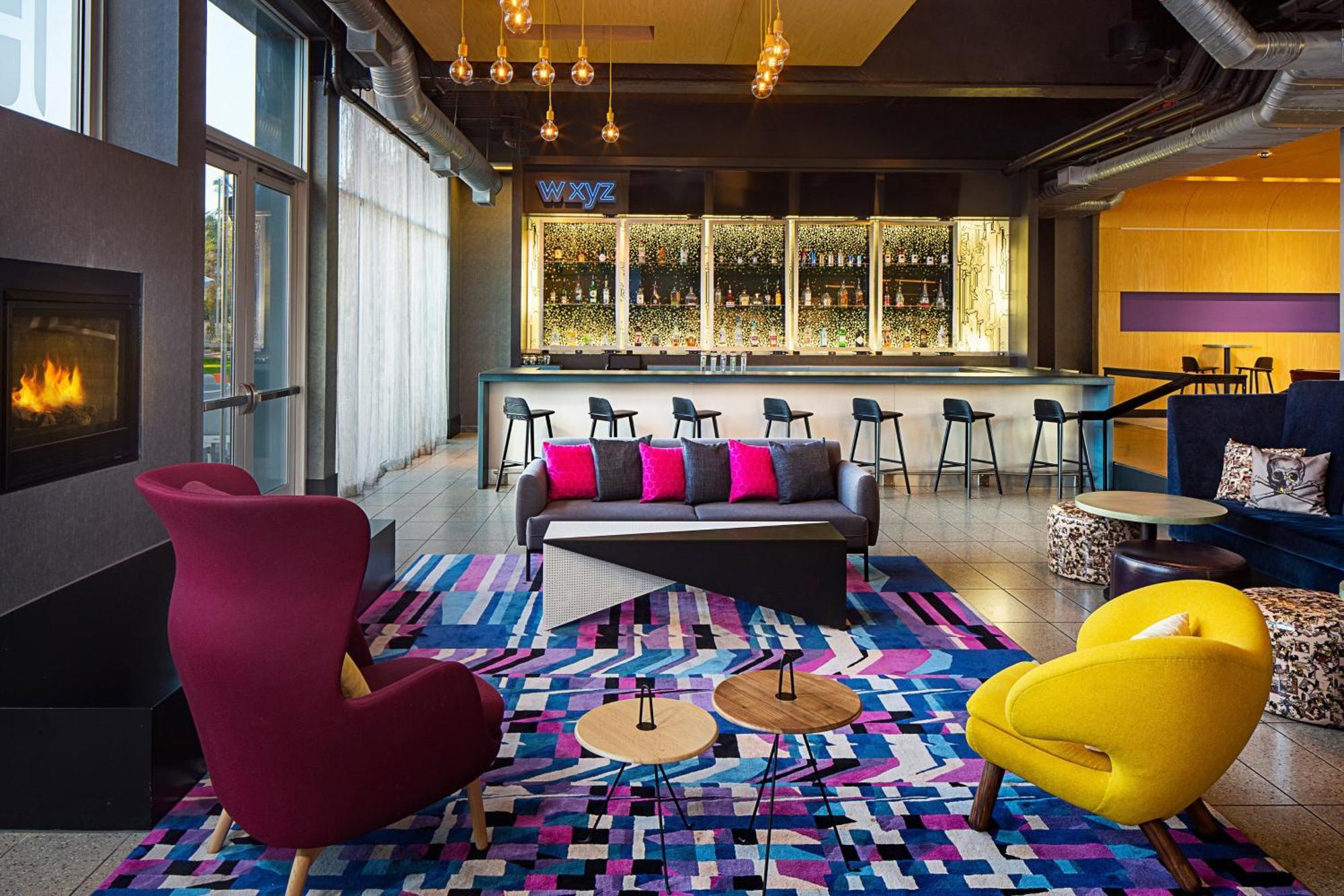 Aloft Tempe Hotel Exterior photo