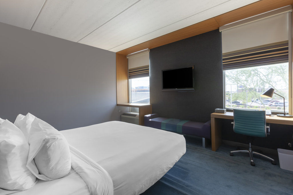 Aloft Tempe Hotel Exterior photo