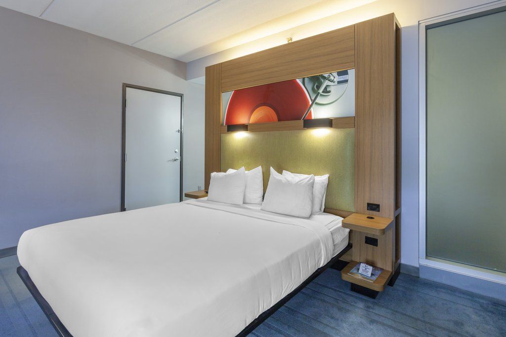Aloft Tempe Hotel Exterior photo